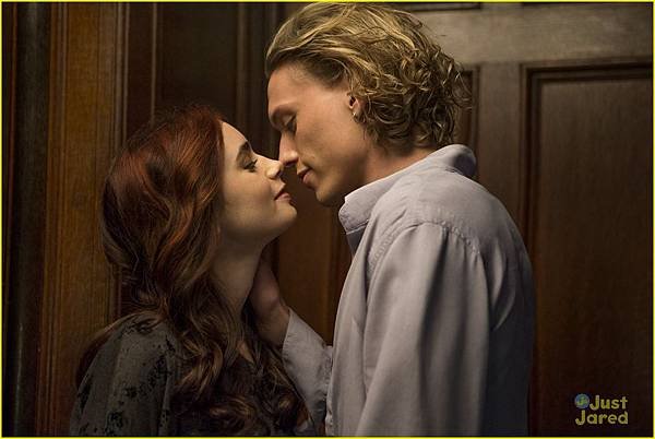 -The-Mortal-Instruments-City-of-Bones-still-city-of-bones-movie-33629514-1222-817