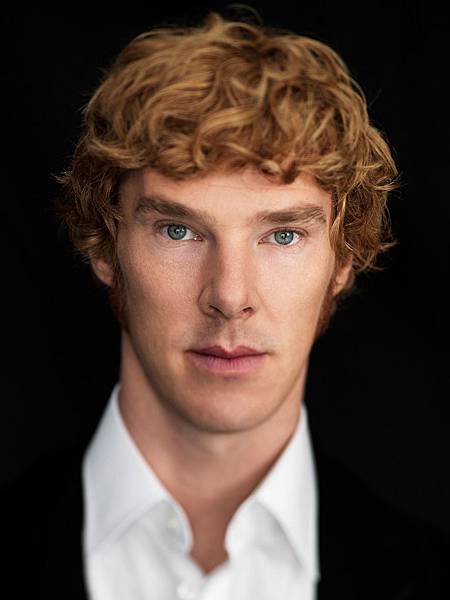 Benedict-Cumberbatch-War-Horse-Photoshoot-benedict-cumberbatch-32651054-960-1280