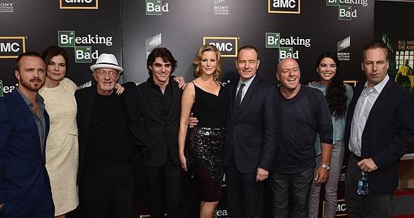 Breaking_Bad_AMC_Season_5_Cast.jpeg