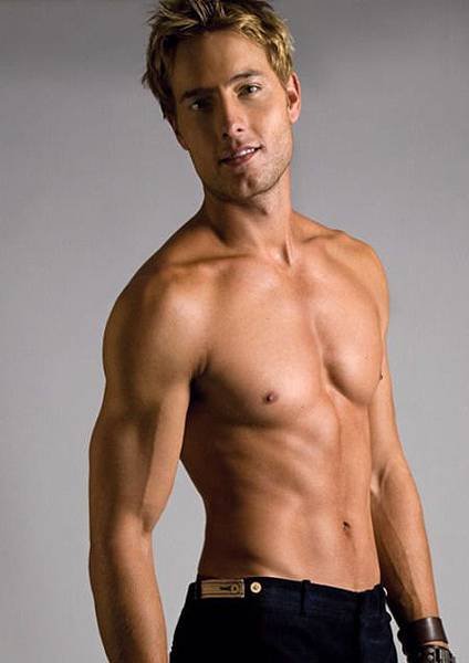 justin_hartley-smallville_season_10-3.jpg