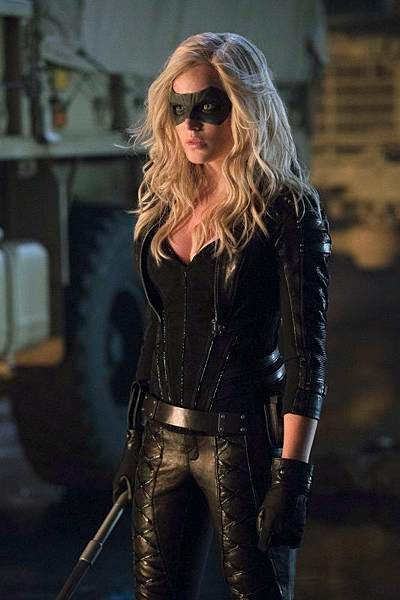 Sara_Lance_(Arrow)_002.jpg