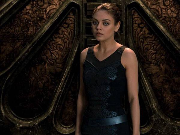 mila-kunis-jupiter-ascending-4.jpg