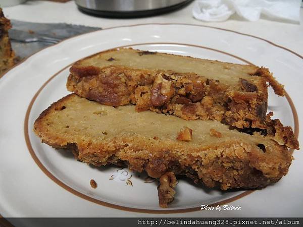 頂部鑲核桃奶油的蘋果麵包Apple Bread With Walnut Streusel Topping5