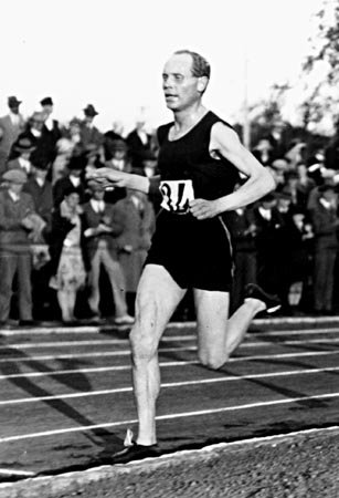 Paavo Nurmi.jpg