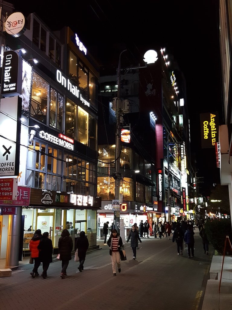 2016-12-27 18.08.35.jpg