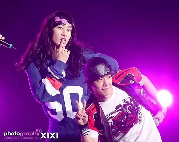 Krystal赫＆Amber海