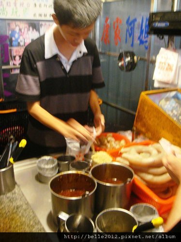 ap_F23_20090524092844912.jpg