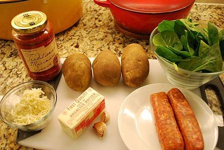 辣香腸波菜焗薯泥 Italian Sausage, spinach w/ Smashed Potato