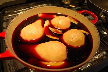 紅酒燉鴨梨 Poached Pears In Red Wine