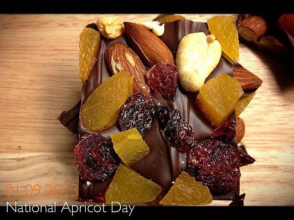 法式杏桃巧克力片 French Style Apricot &amp; Chocolate Bark 