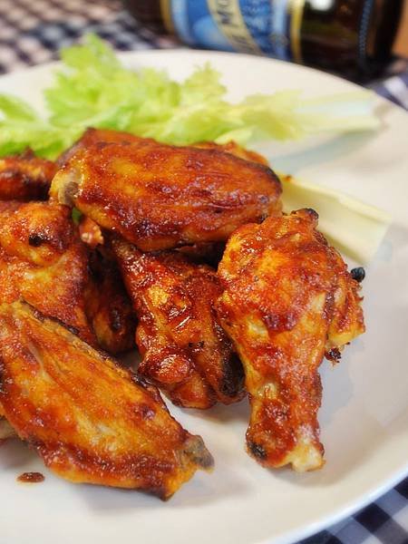 超級盃烤箱版水牛城辣雞翅 Super Bowl Baked Buffalo Wings