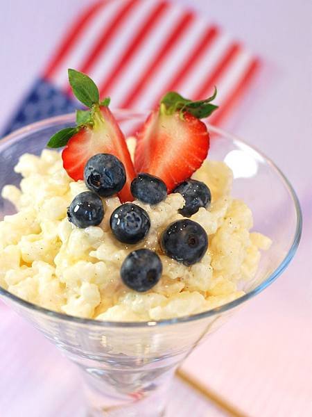 吃涼涼看煙火～莓果椰奶米布丁 Berries &amp; Coconut Milk Rice Pudding