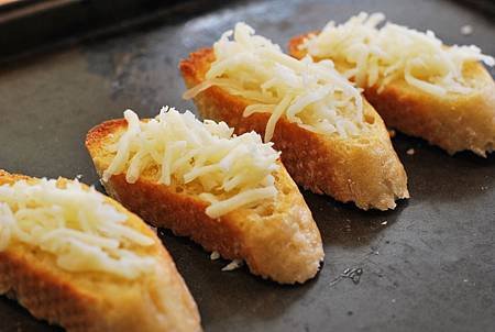 悉心醞釀的美味：法式洋蔥湯 French Onion Soup  