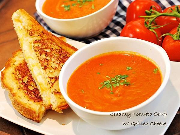 美國人最愛午餐：蕃茄濃湯與起司三明治 Creamy Tomato Soup w/ Grilled Cheese