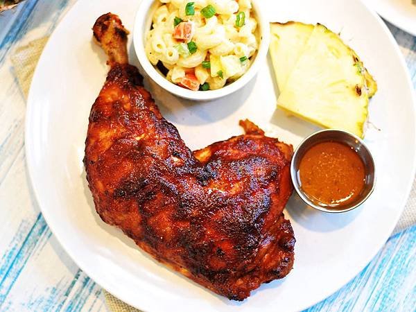 陽光沙灘夏威夷：轉轉烤雞佐鳳梨通心粉沙拉 Huli Huli Chicken w/ Pineapple Macaroni Salad