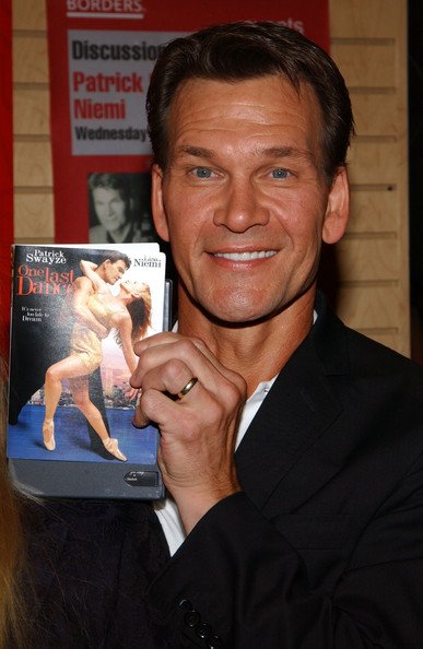 Patrick+Swayze+tr6rSeexCAql.jpg