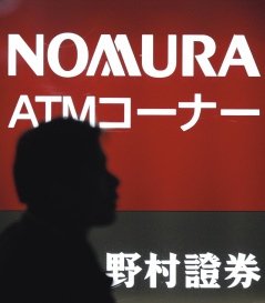 日本券商野村上季淨利超過1億美元，為連三季獲利，主要歸功於日本企業競相售股增資，使手續費收益激增。（路透）.bmp