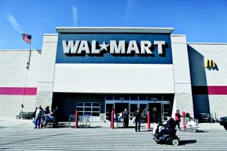 全球零售龍頭沃爾瑪（Wal-Mart）與寶鹼（P&amp;G），聯手推出家庭電視電影。（彭博資訊）.bmp