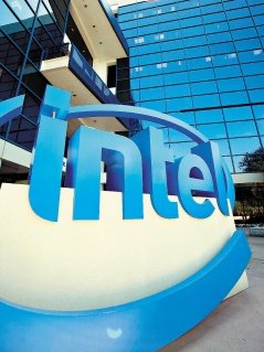 英特爾(Intel)第2季淨利直逼29億美元，寫下公司成立42年來最佳單季業績，不愧是「金字」招牌。美聯社.jpg