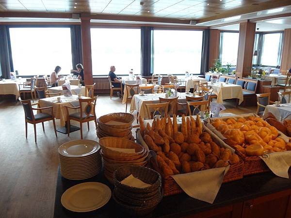 2008.第二天早餐.JPG
