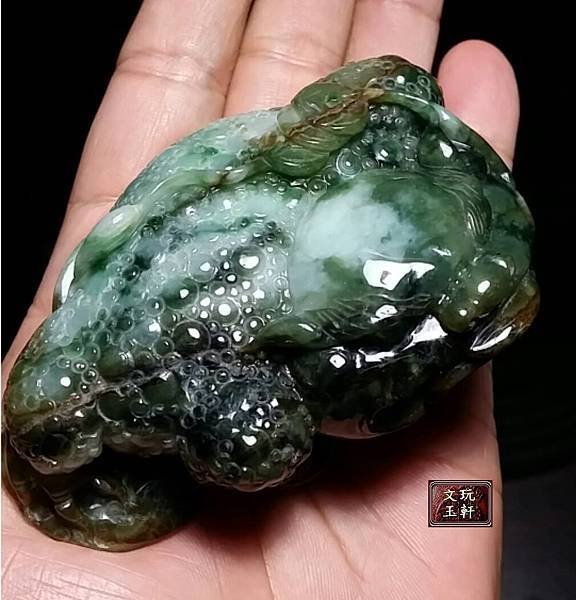 (自藏品) 緬甸翡翠 三色花青大蟾蜍