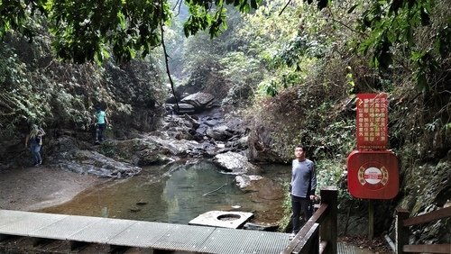 109.12.27 (114).jpg - 109.12.27.涼山瀑布.林後四林