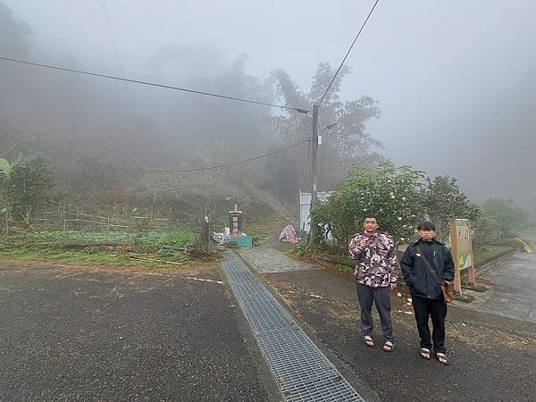 112.12.23遊龍湖步道、石壁仙谷(中)