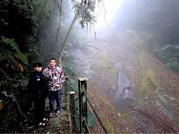 112.12.23遊龍湖步道、石壁仙谷(中)