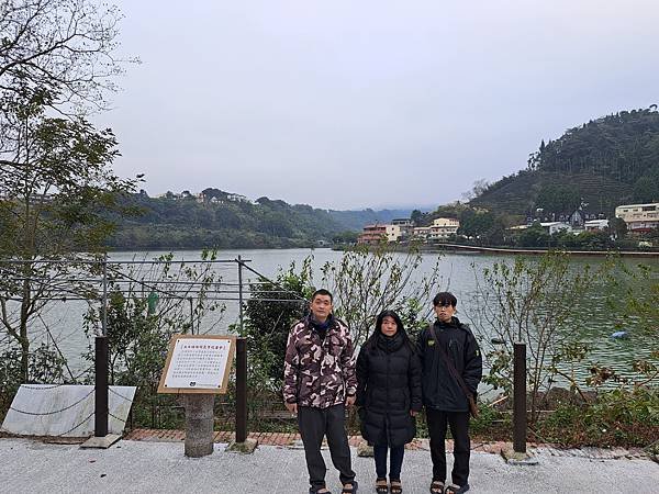 112.12.24鹿谷麒麟潭(下)
