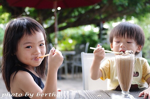 語宸一豆的午後時光.jpg