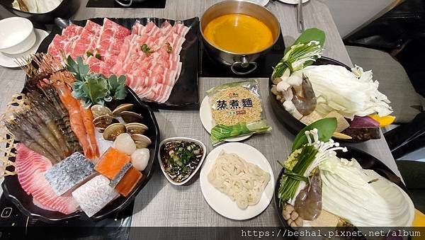 新北市捷運周邊美食推薦|樂釜 Love Hot Pot 極上