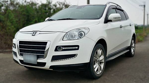 2011年 Luxgen SUV 白色 納智捷中古車