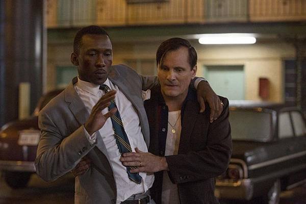 Viggo Mortensen + Mahershala Ali.jpg