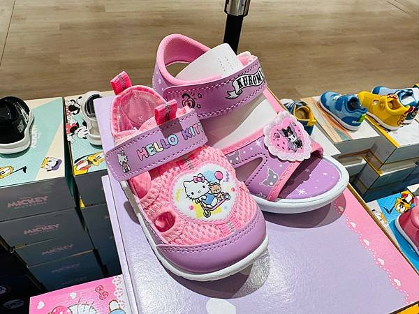 兒童節特賣🎁『台北遠東ＳＯＧＯ百貨天母店4F特賣場』童裝/童