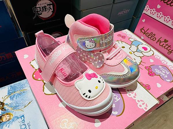 兒童節特賣🎁『台北遠東ＳＯＧＯ百貨天母店4F特賣場』童裝/童
