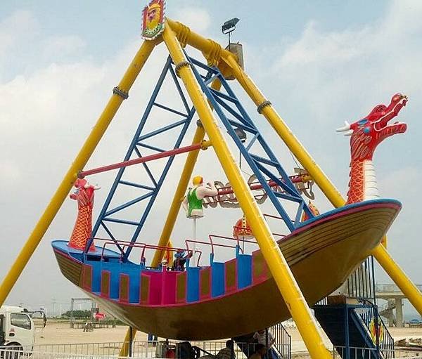 quality pirate ship fairground rides for sale.jpg