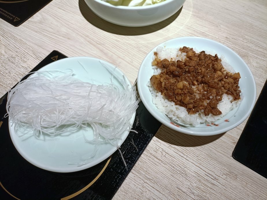 板橋美食|旺鍋wanghotpot-新潮台味鍋物-誠品板橋店