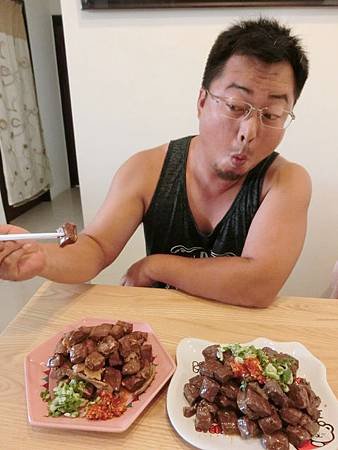 阿蛙師-青蛙愛吃辣