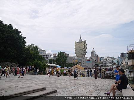 P1090733.JPG