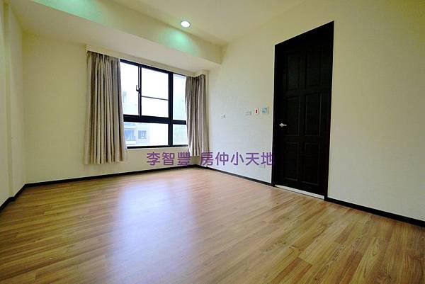 P1380058_副本.jpg