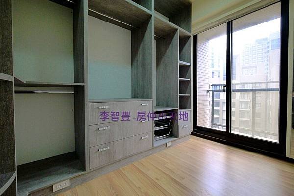 P1380055_副本.jpg