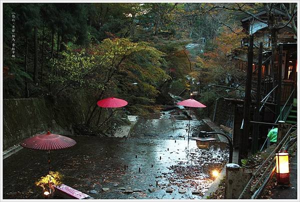 賞楓列車-貴船神社往奧宮沿路-7.jpg