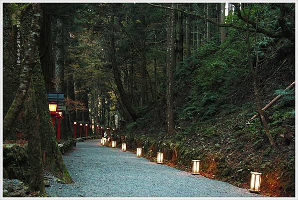 賞楓列車-貴船神社-奧宮前-1.jpg