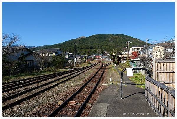 由布院-由布院車站-1.JPG