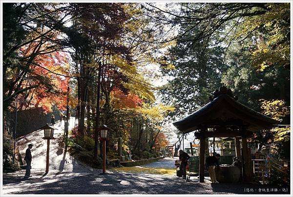 新倉山淺間公園-94-新倉富士淺間神社.JPG