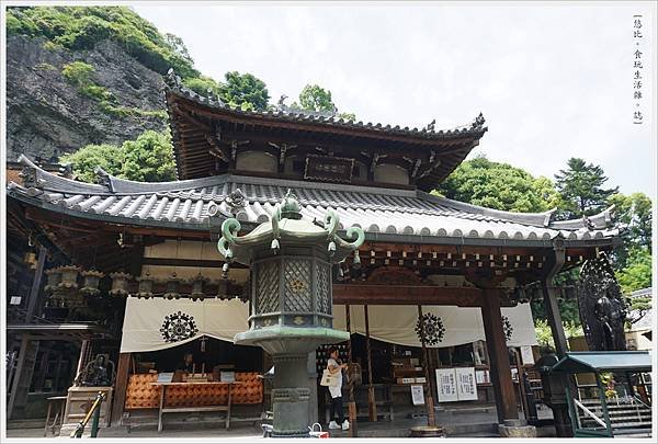 生駒-39-寶山寺本堂.JPG
