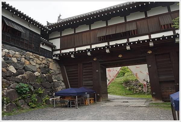 郡山城跡-43-追手門.JPG