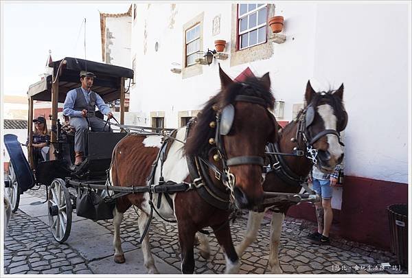 歐比多斯Obidos-24-馬車.JPG