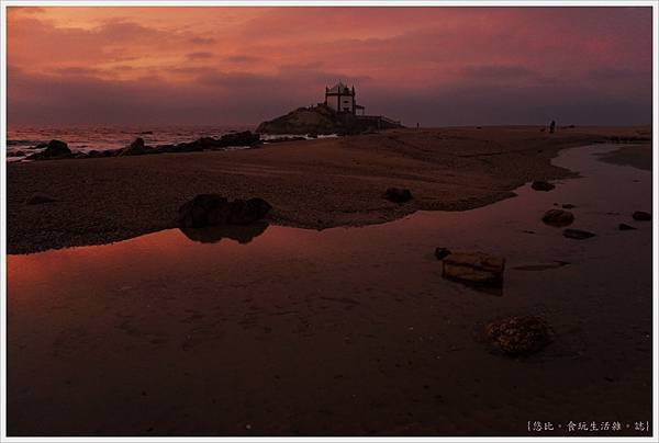 Chapel of Senhor da Pedra-30.JPG