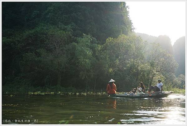 TAM COC-53-三谷乘船.JPG